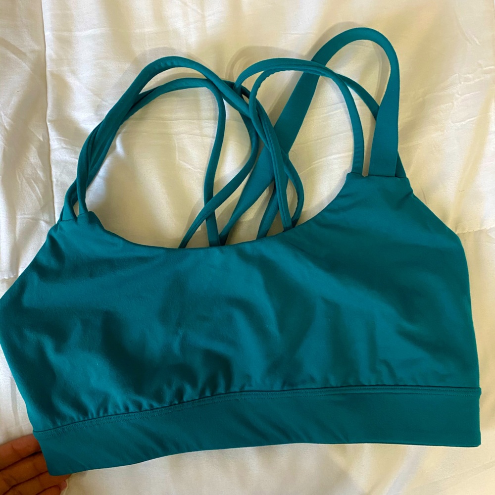 Victoria Sport bra size Medium